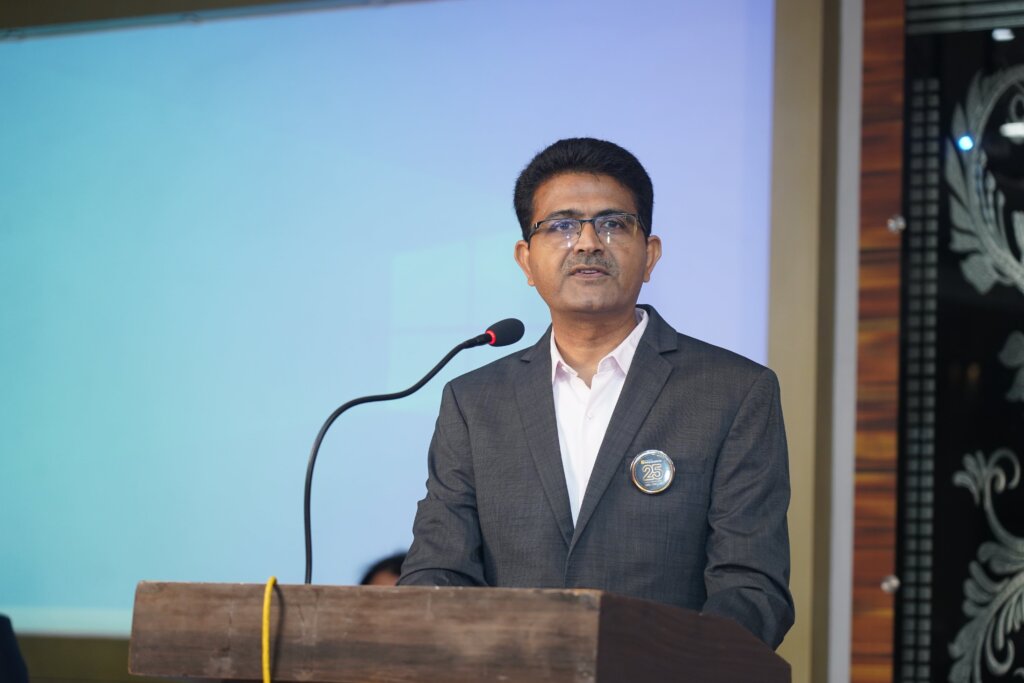 Vipul Mehta, CTO Vipul Mehta, CTO