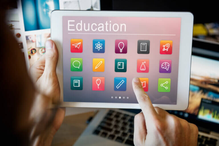 Enhetlig EdTech-portal för spanska användare