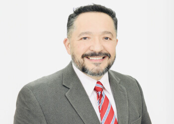 Dr. Arnoldo Hutchinson, Mexico